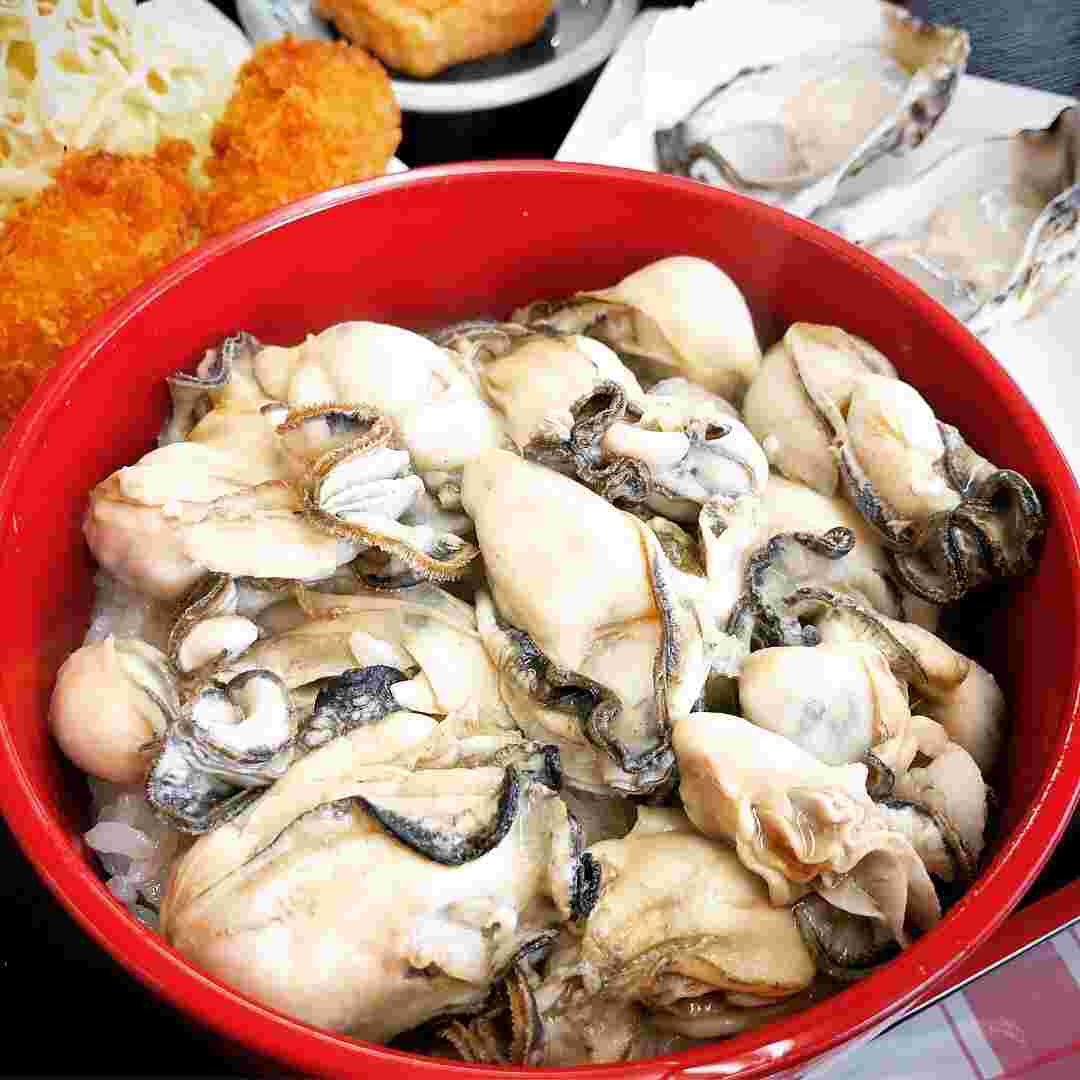 有名な牡蠣丼