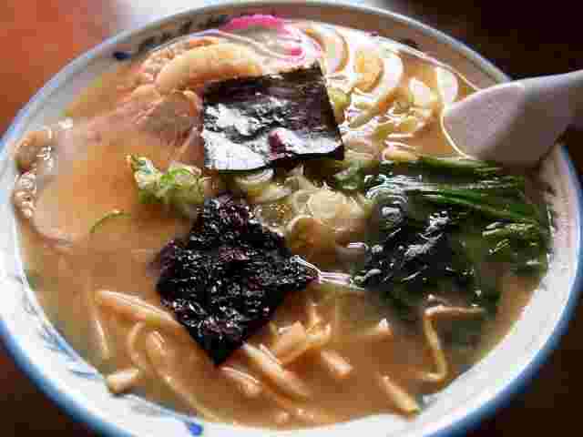 濃過ぎもせず薄過ぎもせず、バランスの良い味噌ラーメンを提供してくれる「味の清ちゃん」