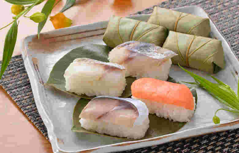 奈良の名物土産・柿の葉寿司
