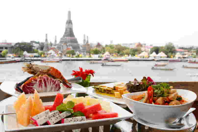 タイのレストランのテラスからの画像
