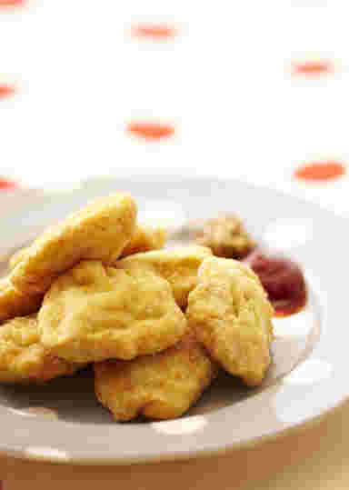 鶏むね肉のチキンナゲット
