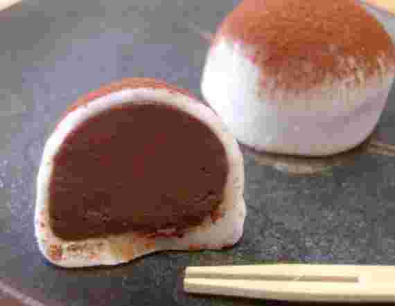 生チョコ餅の断面