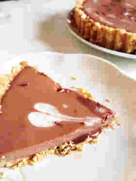 チョコ入りレアチーズタルト