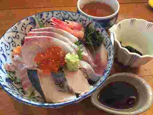 松島の海鮮丼