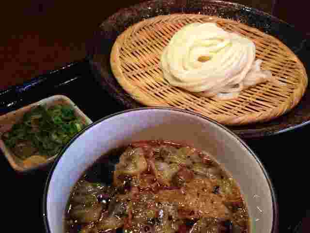 ｢香枠一｣のざるかすうどん画像
