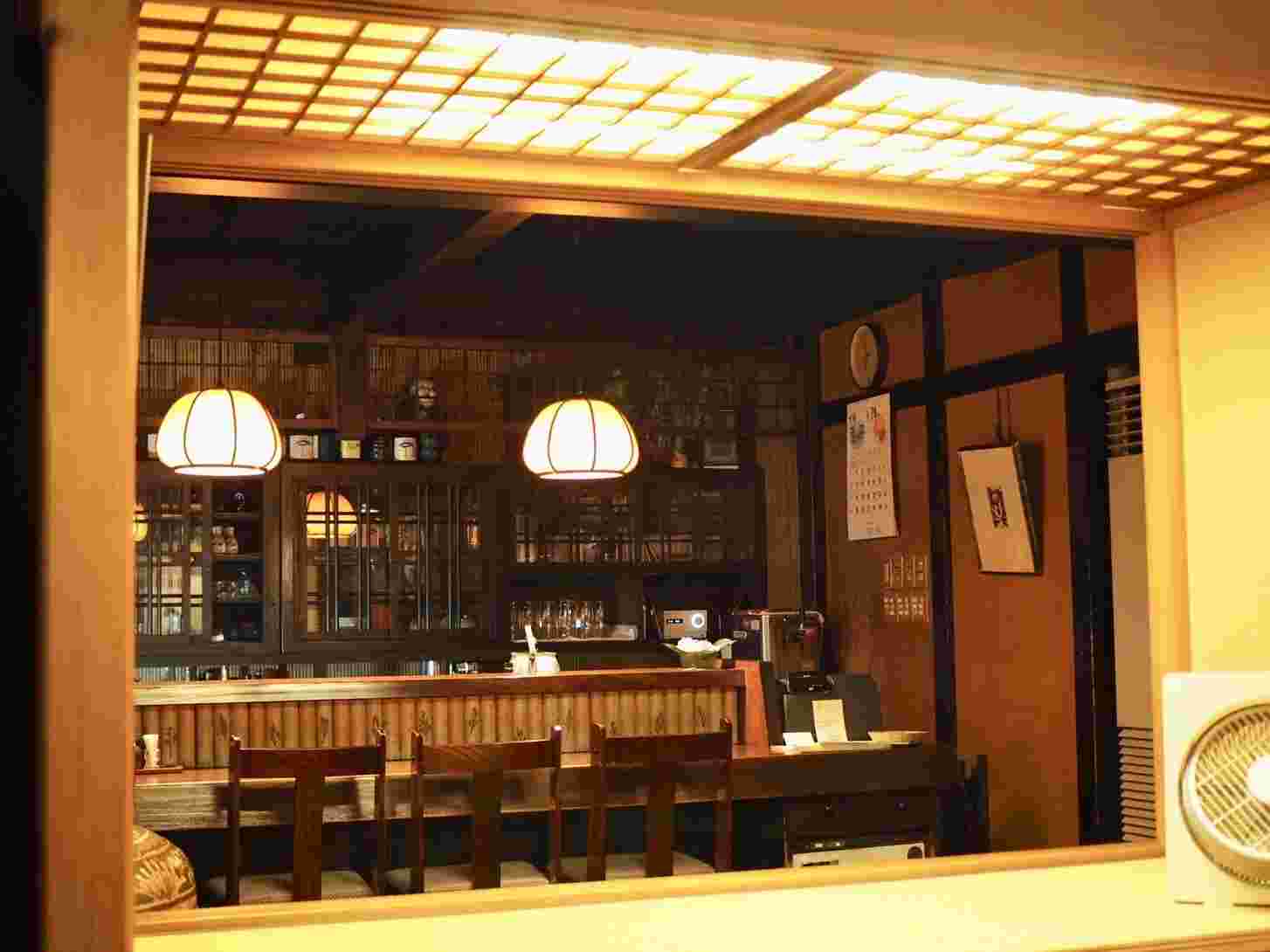 居酒屋