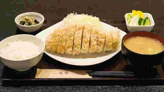 成蔵のとんかつ