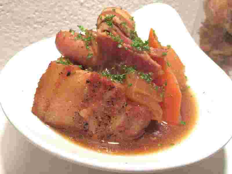 豚ばらとソーセージのポトフ