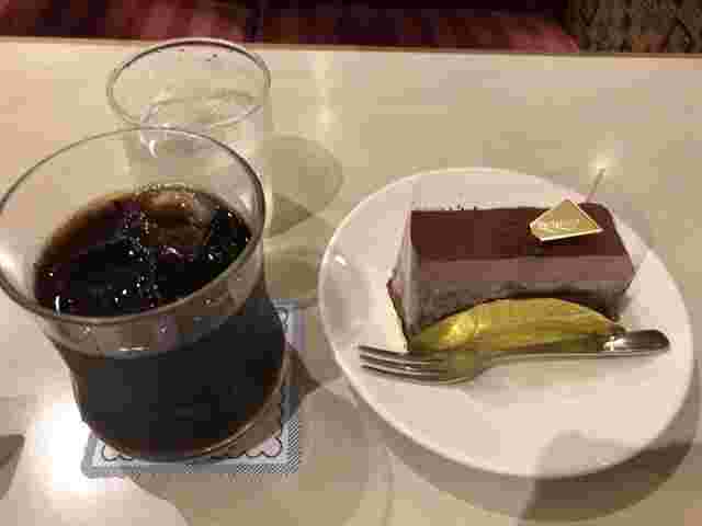 珈琲館ランブルのケーキセット