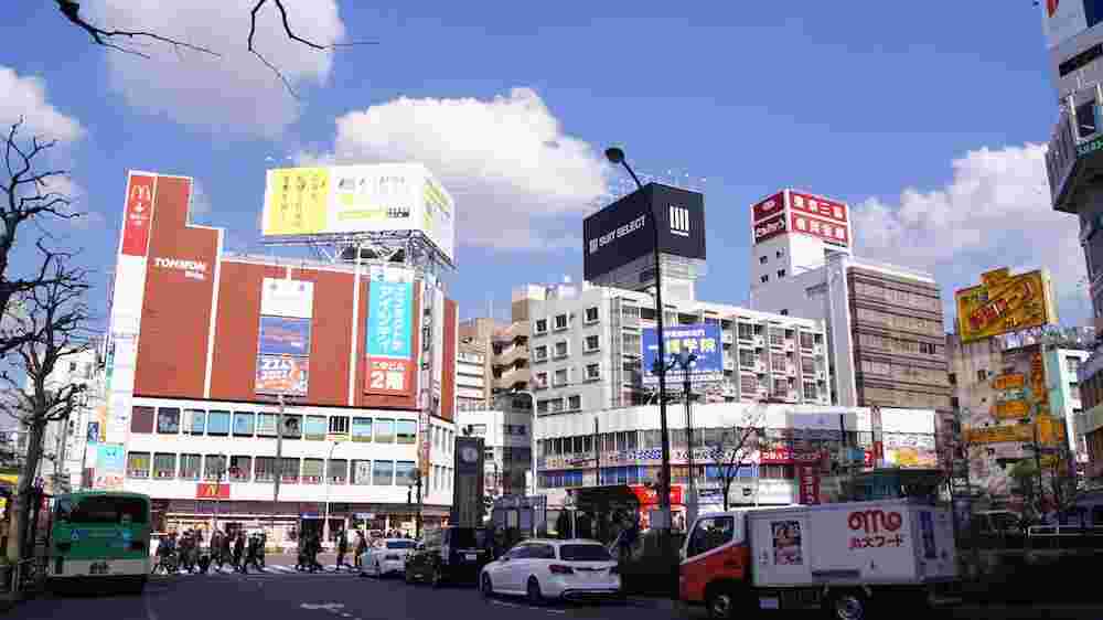 高田馬場駅前