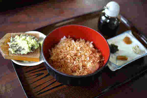 かどや　わさび丼