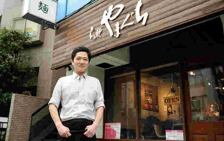 やまぐち店舗前