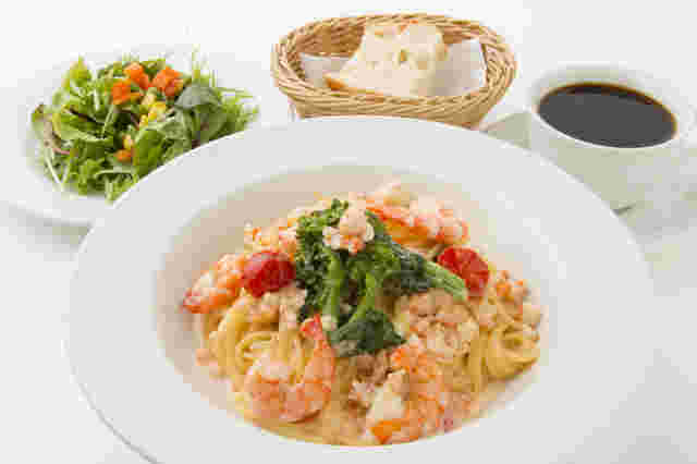 ルース・ロウのパスタランチセット