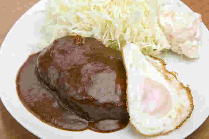 キッチン たかのハンバーグ(目玉焼き付)