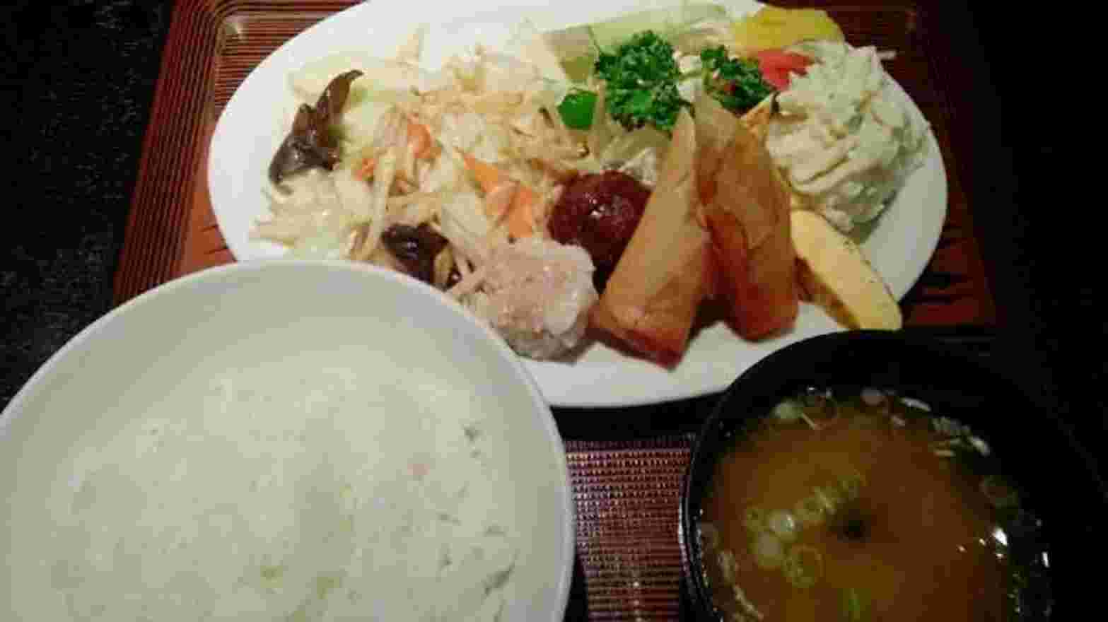 萬寿山の中華料理