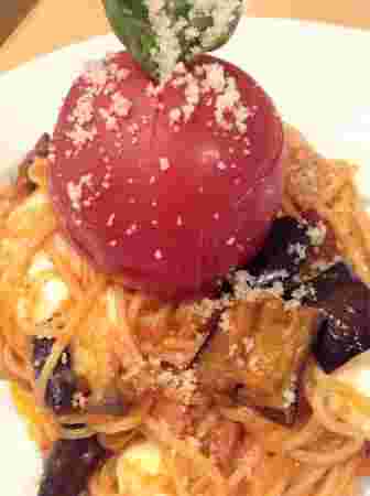 イタリア食堂 スタツィオーネの名物パスタ