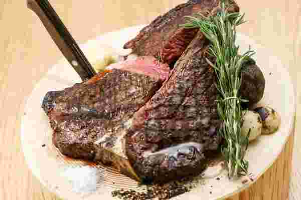 Grill&Beer ESTAJI Brick St店
