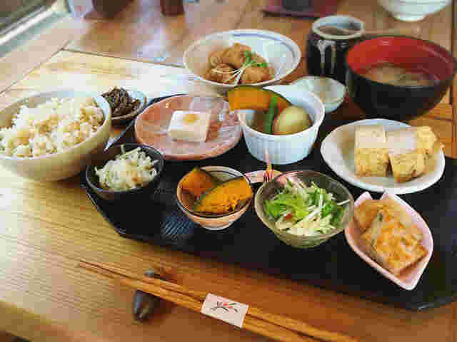 法隆寺玄米庵の料理