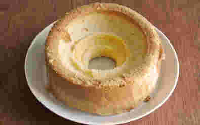 失敗したシフォンケーキ