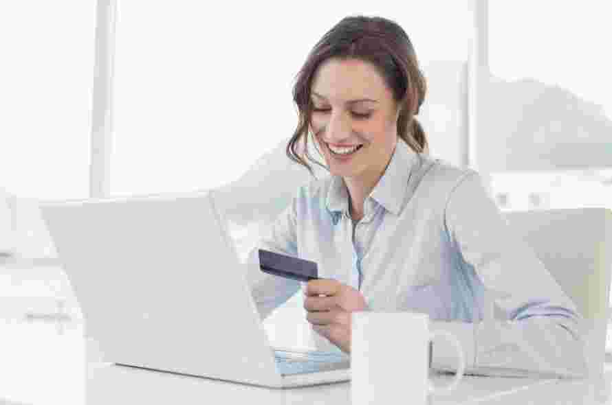 クレジットカード情報入力