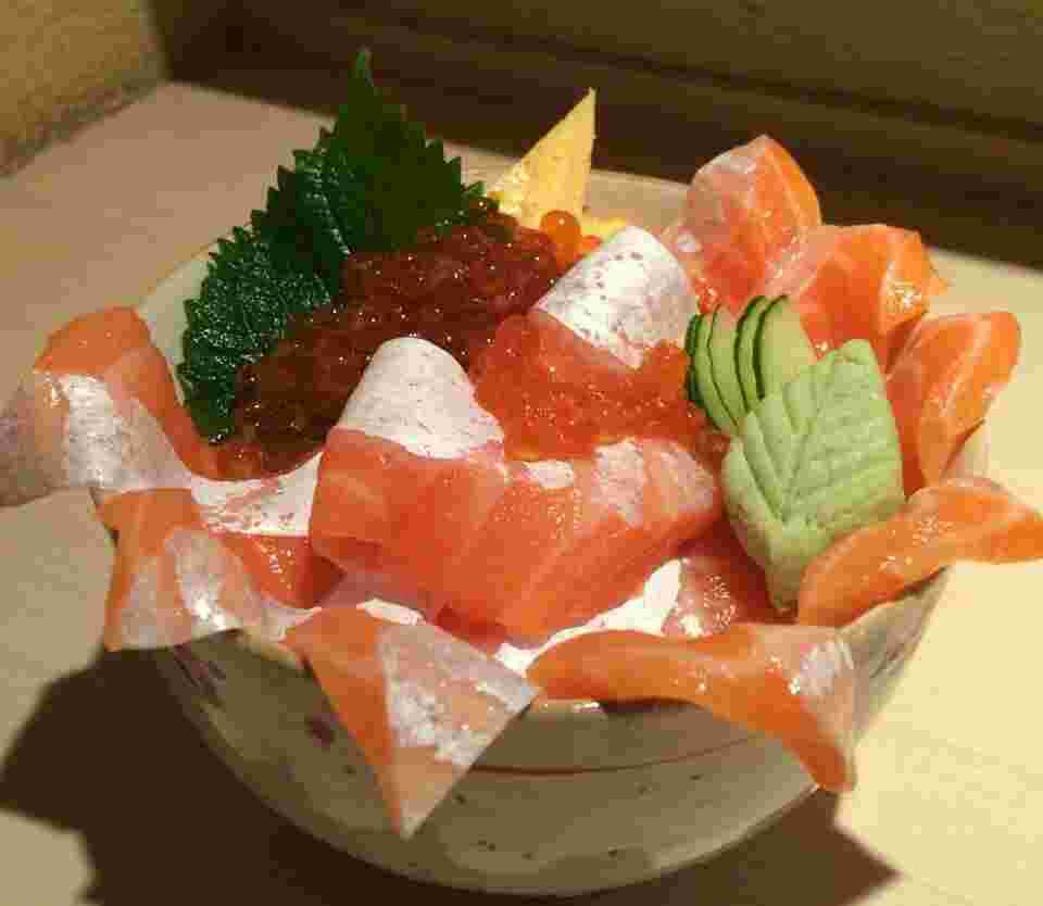 海鮮丼