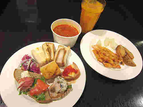 サンドッグイン神戸屋ランチビュッフェ