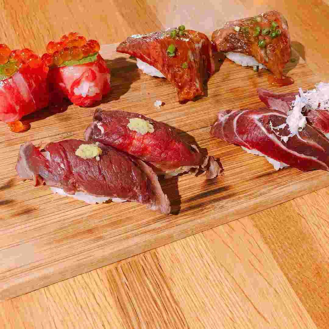 肉づくしの握りセット