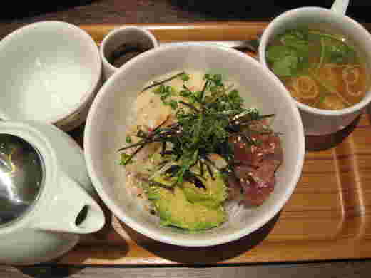 丼メニュー