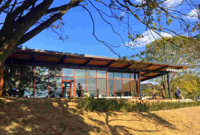 美しい鴻ノ池運動公園店
