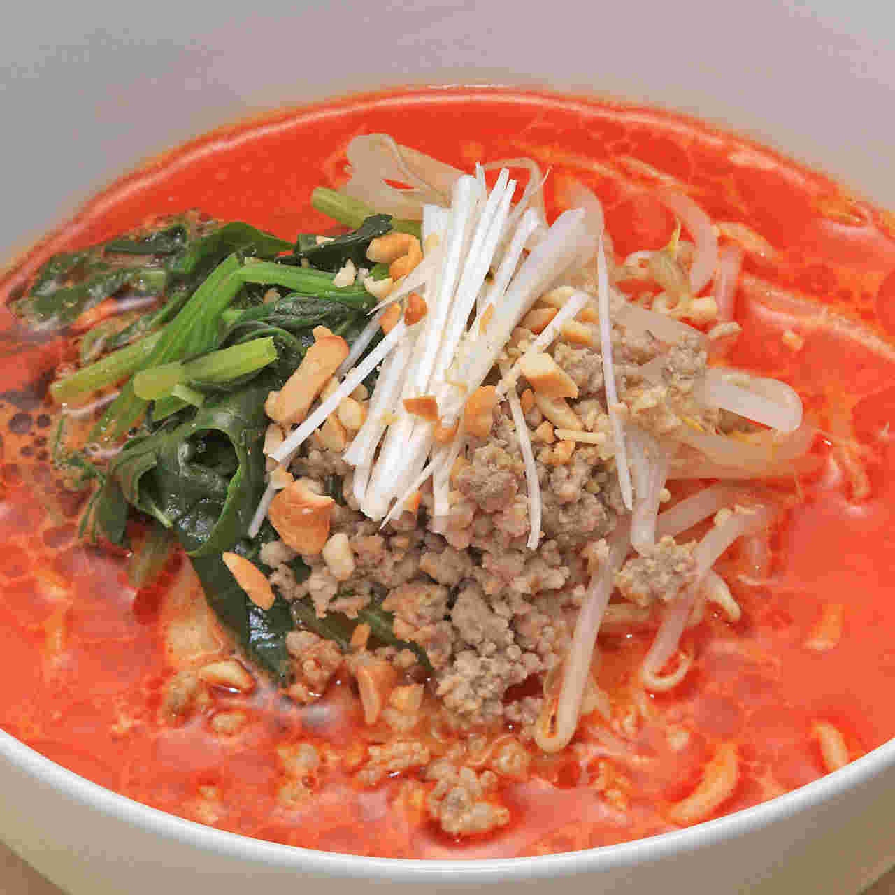 ｢健美食楽 Chinese Food in 紅燈籠｣の担担麺画像
