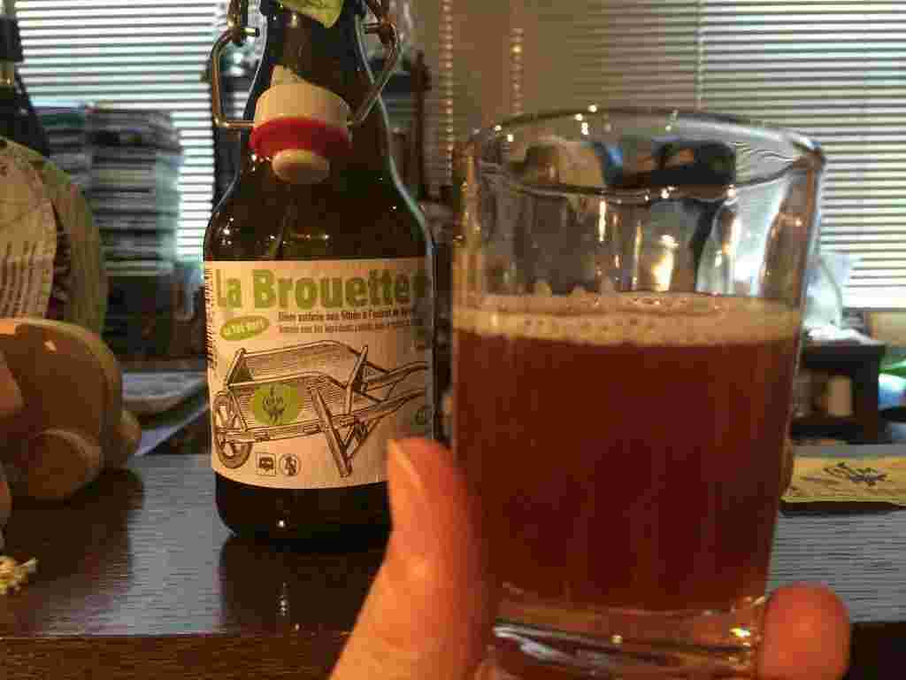 古本とビール アダノンキ