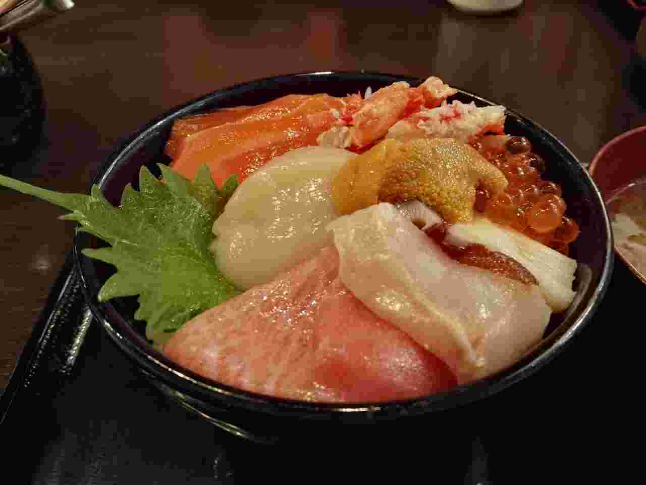 海鮮丼の写真