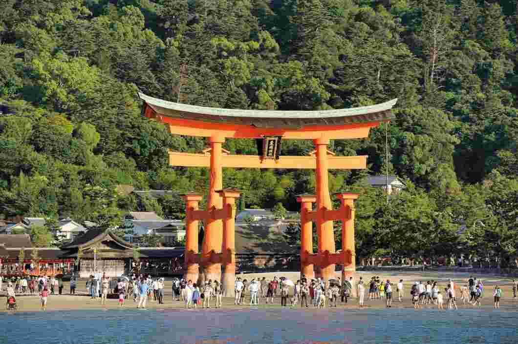 厳島神社