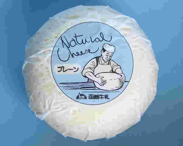 函館牛乳の「マリボーチーズ」