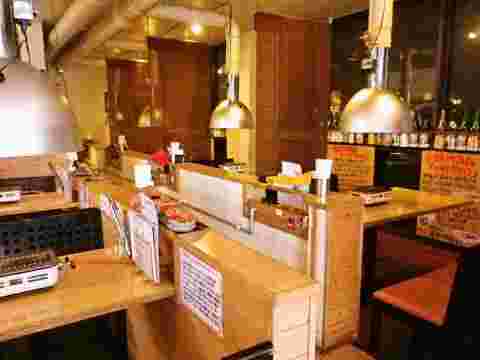 焼肉 世界チャンピオンの店内