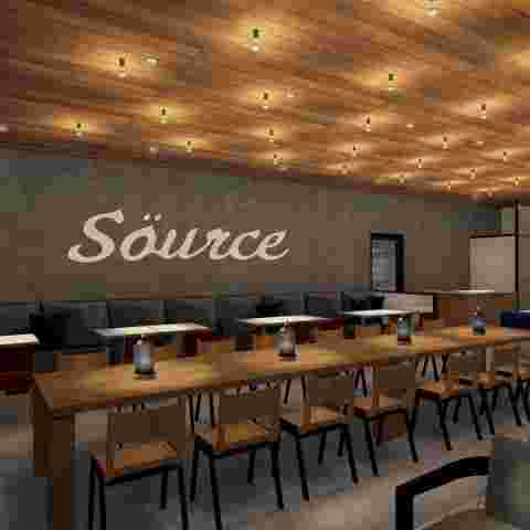 Source（ソース）の店内