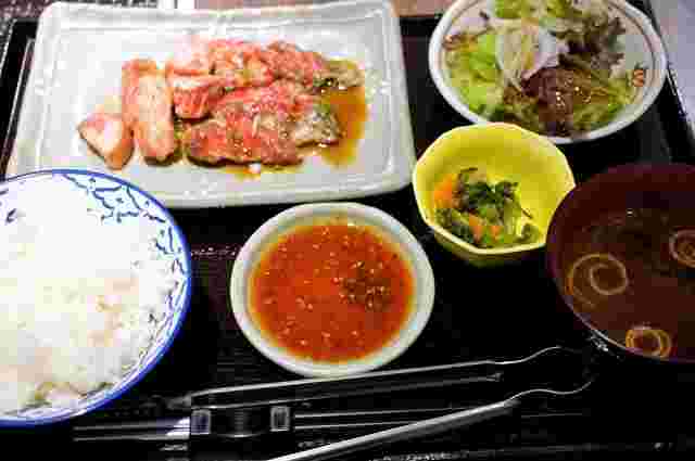 山形山　月島店
