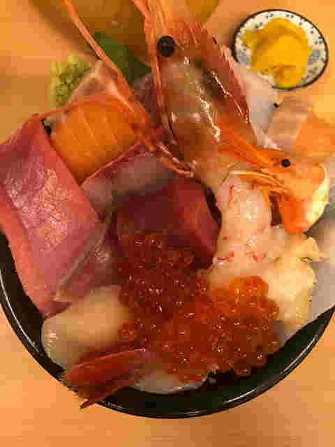 海鮮処 魚屋の台所の海鮮丼