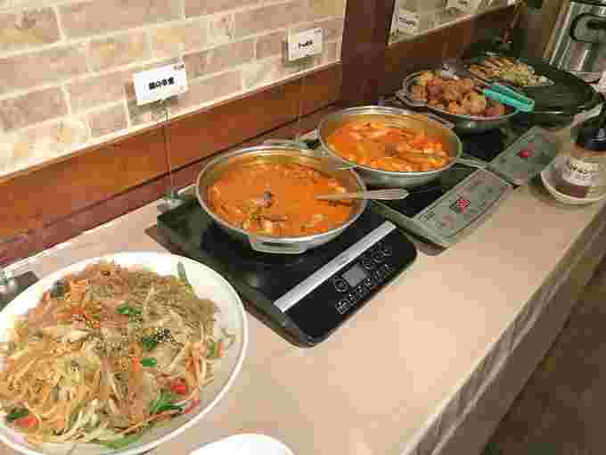 バイキングの料理