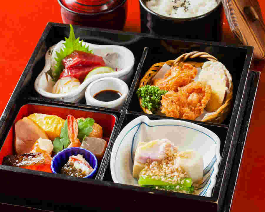 鳥茶屋 別邸のランチ