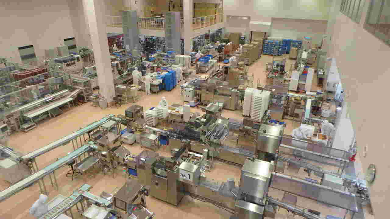 二階からみたうなぎパイ工場