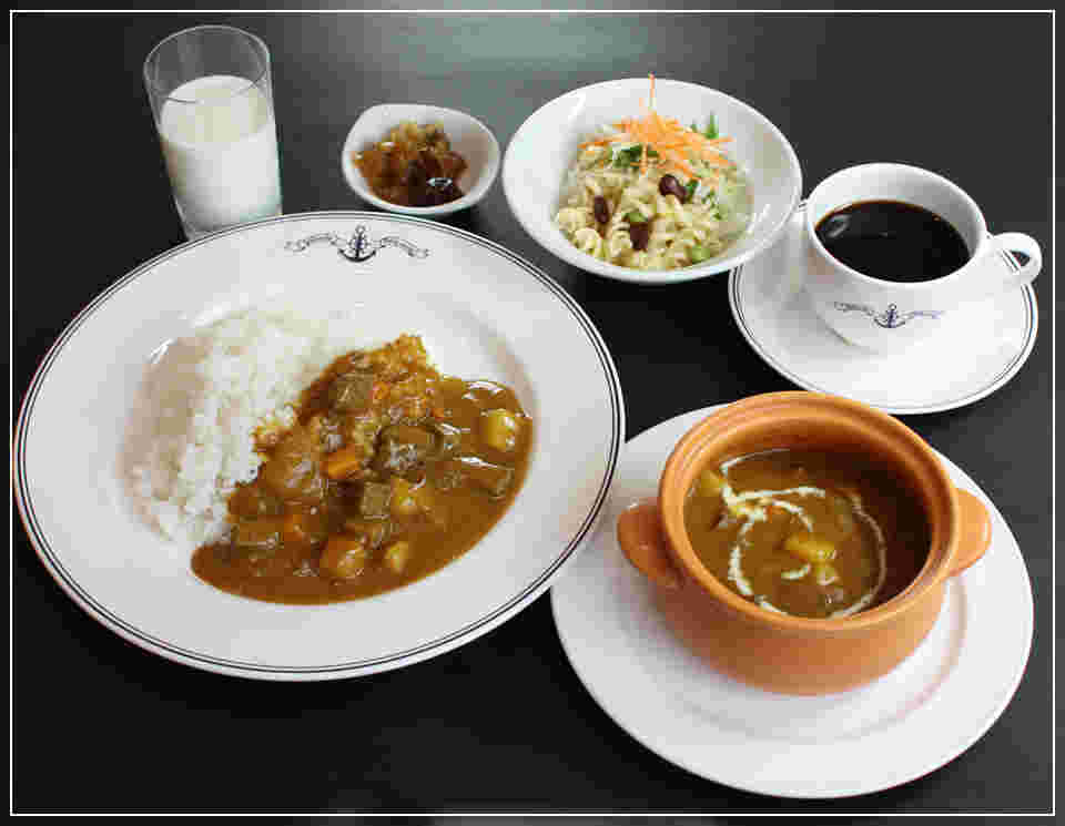 横須賀海軍カレー本舗の横須賀海軍カレー
