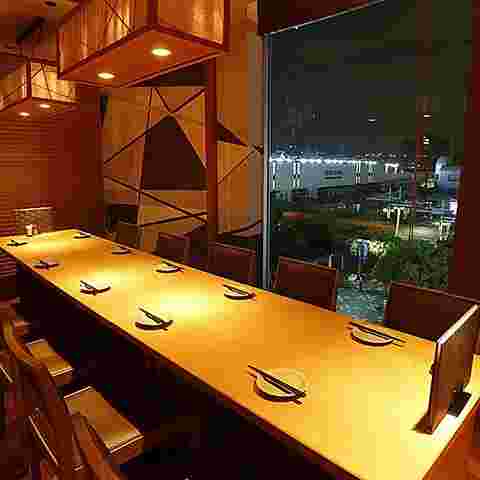 居酒屋店内