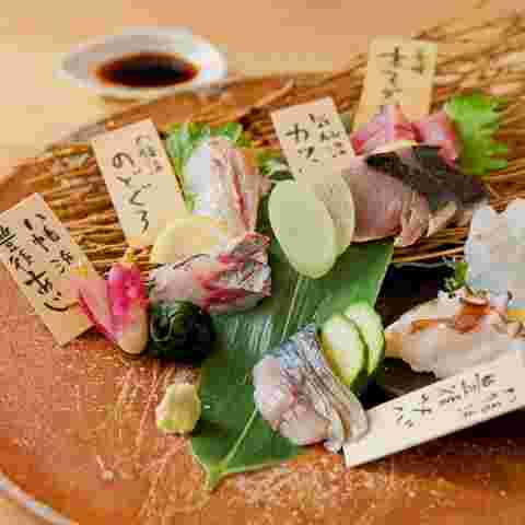 刺身盛り合わせ