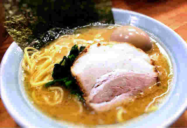 鶴一家のラーメン