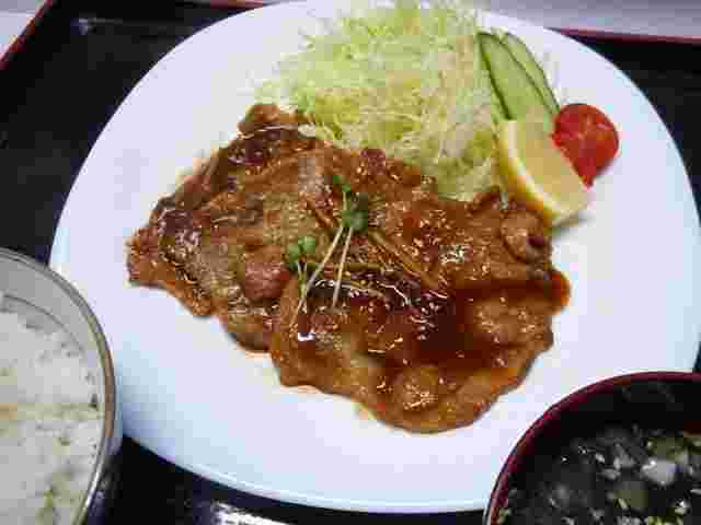 焼肉ホルモン 萬石