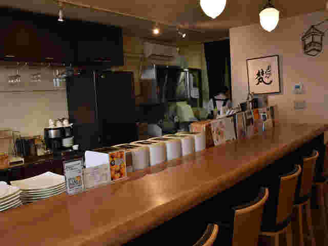 グリル梵の店内の様子