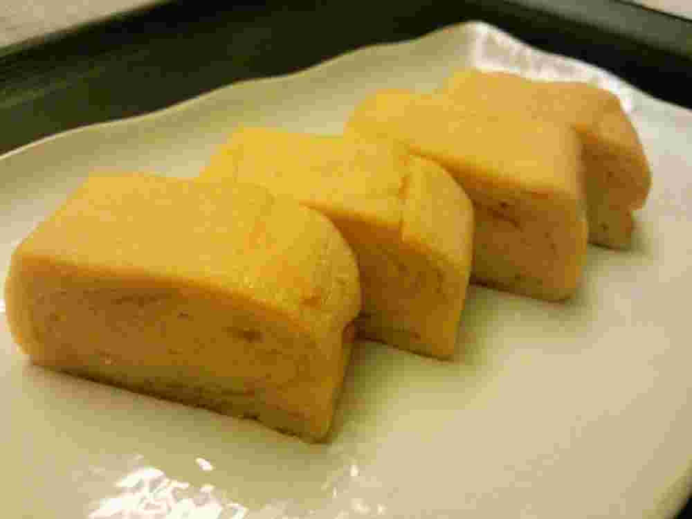 白味噌でしっとり美味しい厚焼き卵