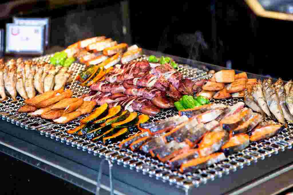 ラビスタ函館ベイの朝食の焼き物バイキング