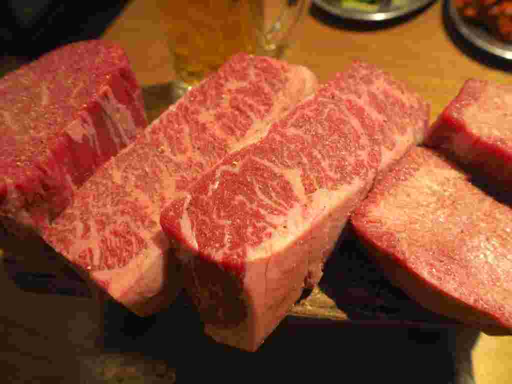 厚切り肉